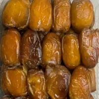 خرما پاجوش