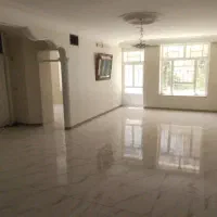 ۱۳۰متر/حیاط دار/ادیب۱۶/چهارراه مخابرات