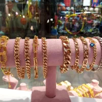 دسبند، بدلیجات