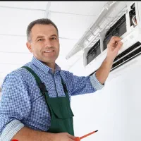 شاگرد اسپلیت کار