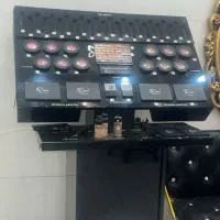 استند آرایشی و دستگاه تاتو