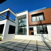 ویلای-مدرن-مستقل-با-اجرا-مهندسی-عالی-در-لتینگان