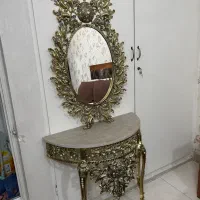 آینه و کنسول