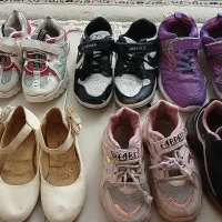 ۹جفت کفش دخترانه،دوجفتش واقعا در حد نو،فروش یکجا