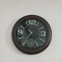 ساعت دیواری