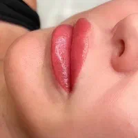 کاشت ناخن ومژه وپاکسازی صورت وتتوصورت وکرایتن مو|خدمات آرایشگری و زیبایی|اهواز, فاز ۲ پادادشهر|دیوار