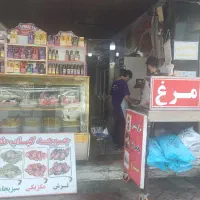 نیروی کار مرغ بیخص با جای خواب حقوق ماهی 30ملیون|استخدام خدمات فروشگاه و رستوران|کلارآباد, |دیوار