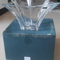 میوه خوری بوهمیا با جعبه