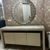 آینه و کنسول