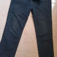 تعدادی شلوار