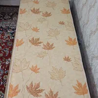 تخت چوبی شیک همراه با تشک|تخت و صندلی بچه|مشهد, آزادشهر|دیوار