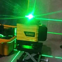 تراز لیزری دیوالت