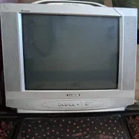 تلوزیون 21اینچ