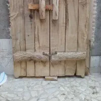 درب چوبی قدیمی|مصالح و تجهیزات ساختمان|تفت, |دیوار