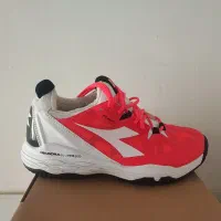 کفش ورزشی ( تنیس)