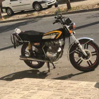 موتور سیکلت هندا ۲۰۰ کویر مدل ۱۴۰۱