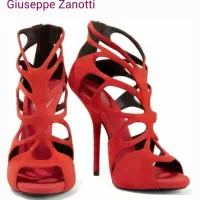 کفش مجلسی (pumps) از برند جوزپه زانوتی