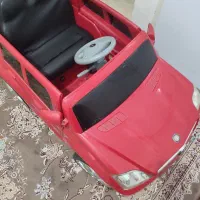 ماشین شارژی|اسباب‌بازی بچه|رباط‌کریم, رباط‌کریم|دیوار