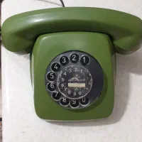 تلفن های قدیمی عتیقه نوستالوژی کاملا سالم و خوشرنگ