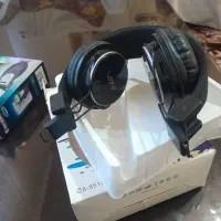 هدفون نیا