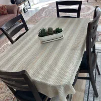 میز غذا خوری ۴ نفره