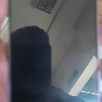 باسلام یک عدد گوشی به فروش میرسد