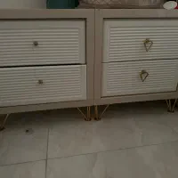 تخت خواب دونفر۲عدد پاتختی و میز آرایشی وکمد بزرگ|تخت و سرویس خواب|تهران, افسریه شمالی|دیوار