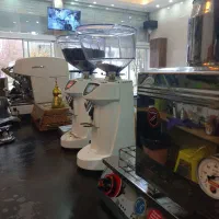 همکار خانم در قهوه فروشی|استخدام خدمات فروشگاه و رستوران|هشتگرد, شهرک بعثت|دیوار