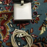 تعدادی شارژر اصلی