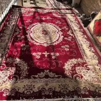 فرش ۶ متری و۹ متری  دست دوم درحد نو به فروش میرسد