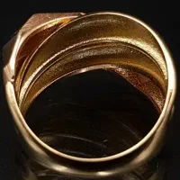 انگشتر طلا گم شده