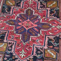 فرش دستبافت ۹ متری