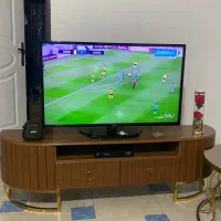 تلوزیون و میز تی وی