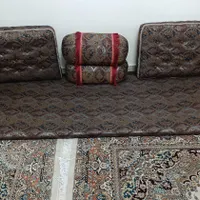 پشتی سنتی طرح بته جقه زرشکی