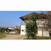 فروش-خانه-ومحوطه