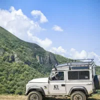 مگا پاژن مدل ۸۱ موتور پاترول گیربکس پنج دنده .