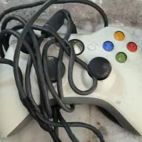 دو عدد دسته اصل xbox کامپیوتر و لپتاپ و..
