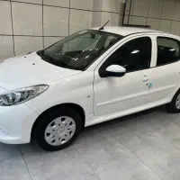 ۲۰۷ مدل ۴۰۲ به رویت