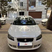 رانا پلاس مدل 1402ارتقاء یافته بدون رنگ بسیار تمیز