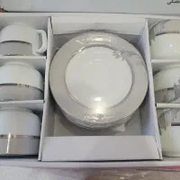 فنجان و نعلبکی زرین