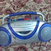 رادیو قدیمی سالم و مناسب دکوری