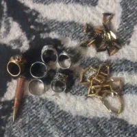 انگشتر و زنجیر