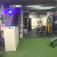 باشگاه بدن سازی