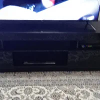 میز تلویزیون بسیار تمیز