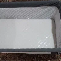 گهواره و تخت کنار مادر زویه|اسباب و اثاث بچه|دورود, |دیوار