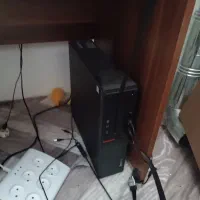 مانیتور .کیس و میز کامپیوتر|رایانه رومیزی|قم, پامنار|دیوار