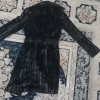 پالتو|لباس|ماسال, |دیوار