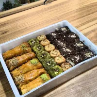 باقلوا ، سوتلاوا ،  کونوفه ، بستنی