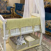 تخت نوزاد مدل روبا