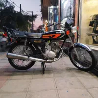 موتور مدل 82سکه عروسک تمیز و سالم